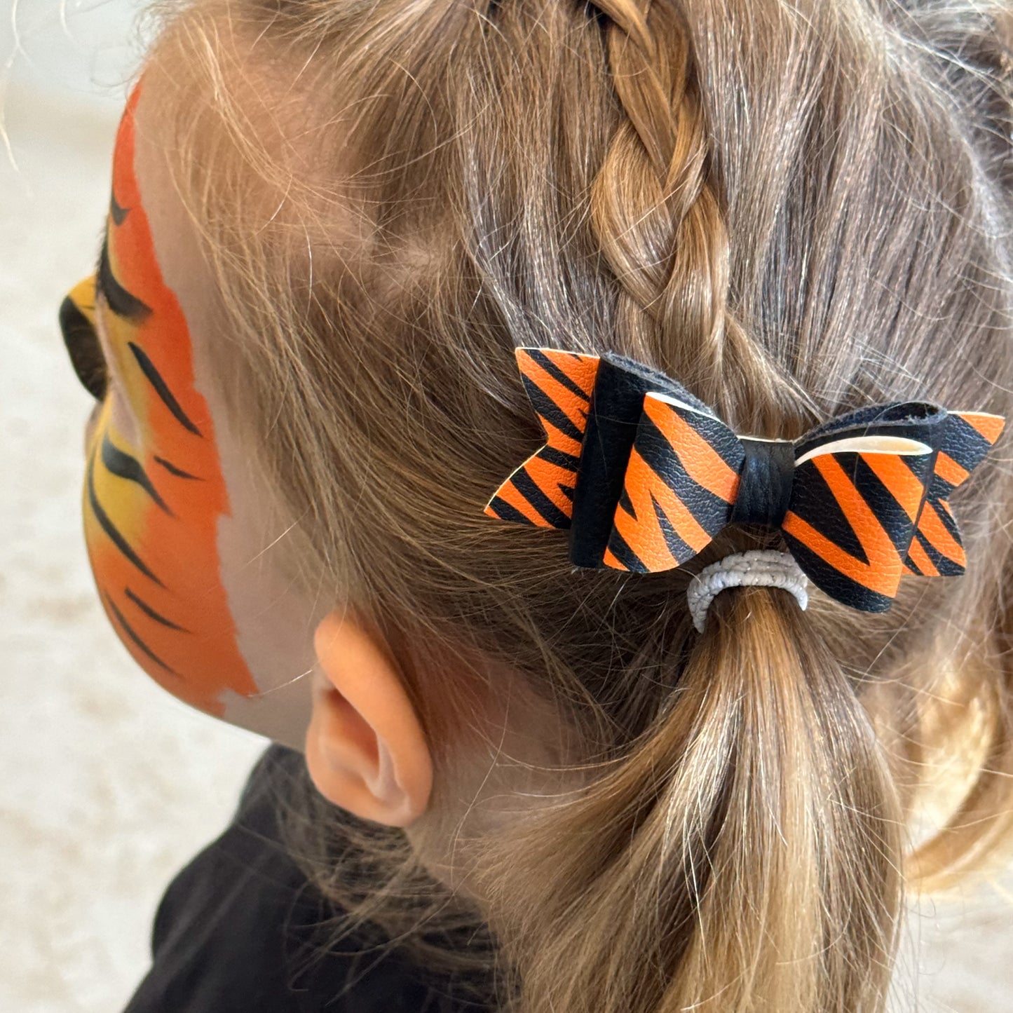 Tiger Stripe & Black Leather Hair Bows
